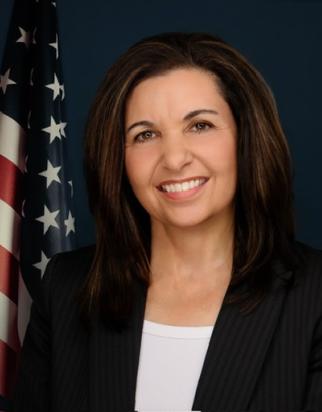 Portrait of District 2 Commissioner Paula McPheeters